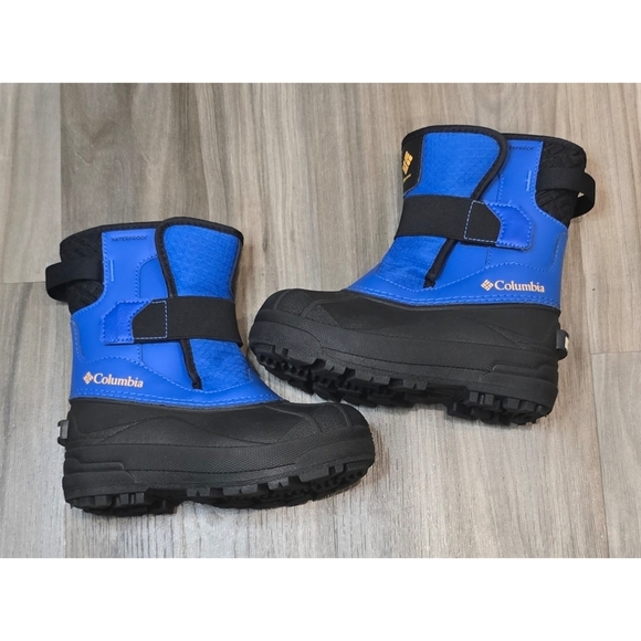 Columbia Bugaboot Celsius Kids’ BootsSize: 12 Kids - Picture 1 of 13